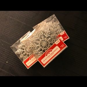 60 Glitter Ornaments